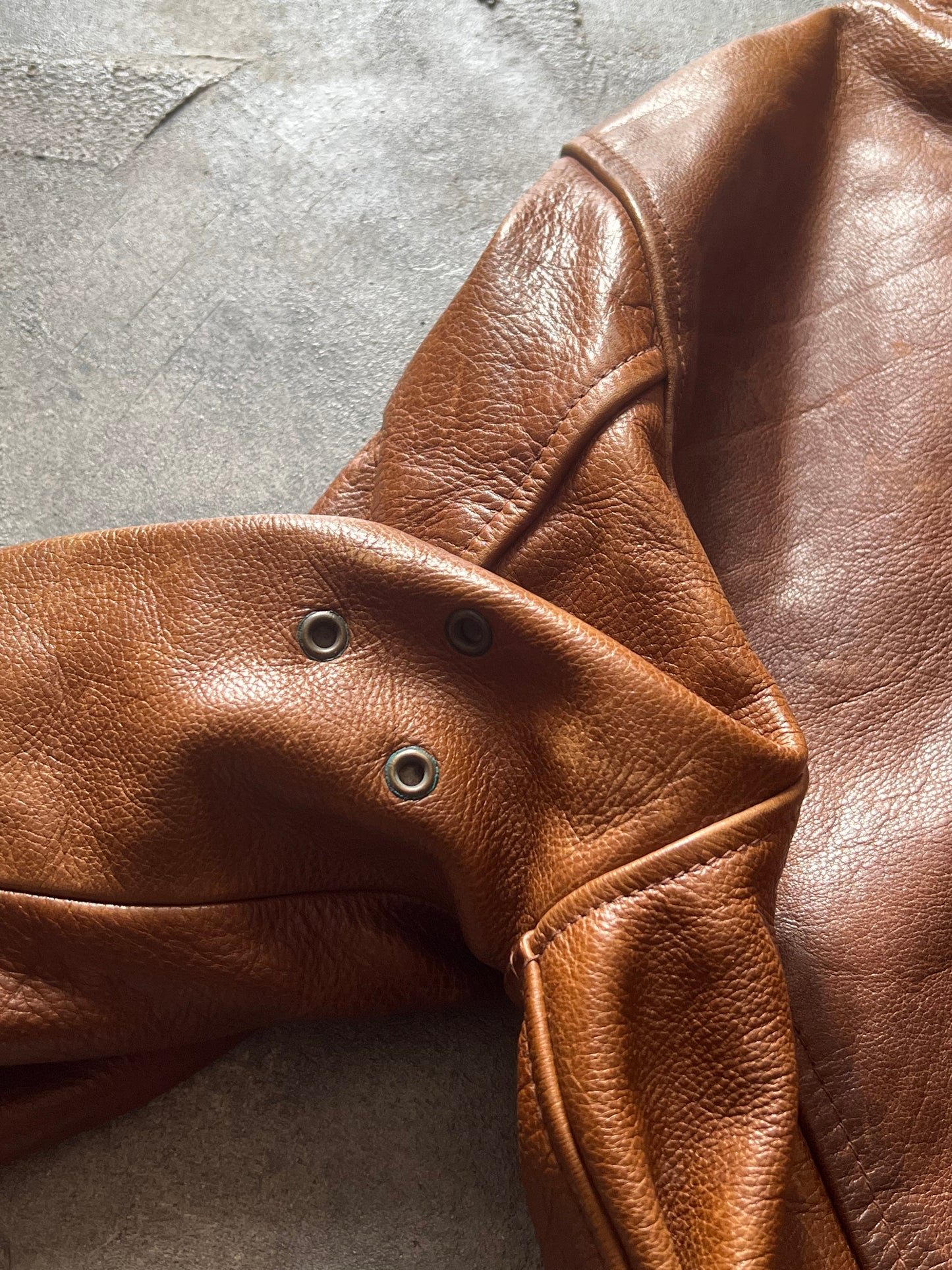 1990’ Red Tips Brown Leather Jacket (M)
