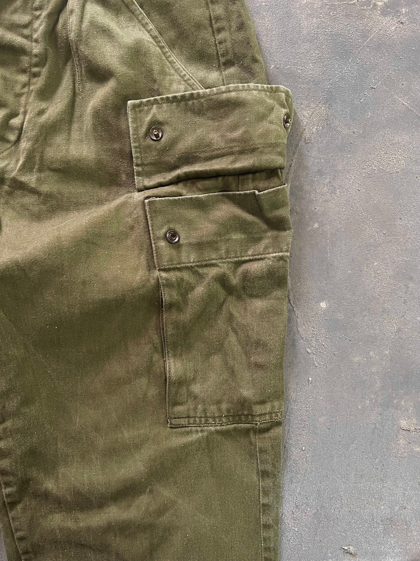1981’ Dutch Army Cargo Baggy Pants (XS/S)