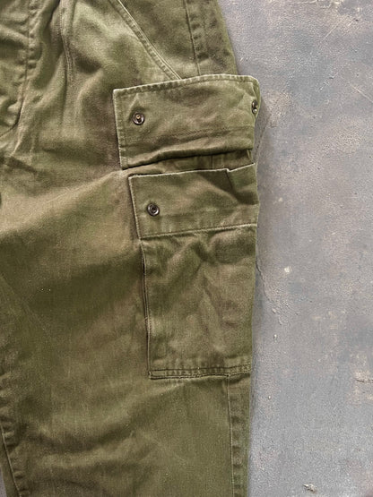 1981’ Dutch Army Cargo Baggy Pants (XS/S)