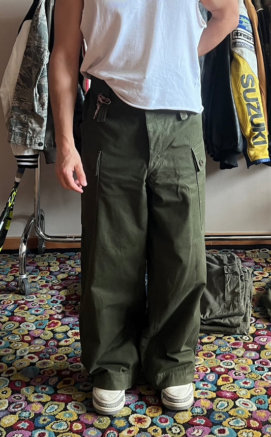 1980’ Dutch Army Cargo Baggy Pants (M)