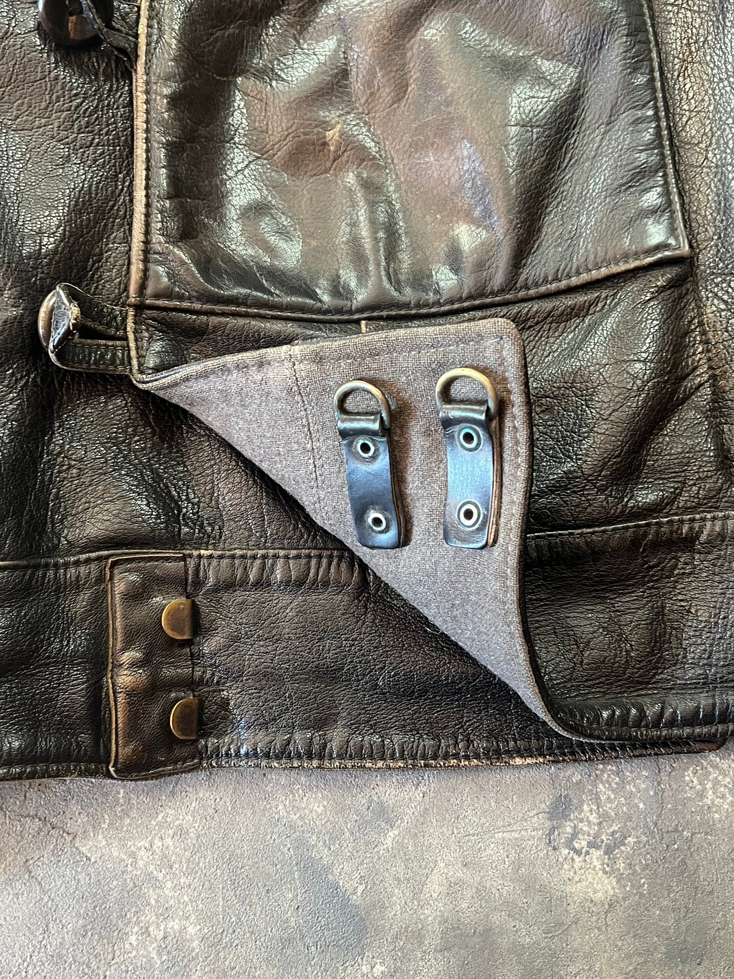 1950’s Swedish Motorcycle Army Leather Jacket “Ordonnansjacka” and Pants (XL)