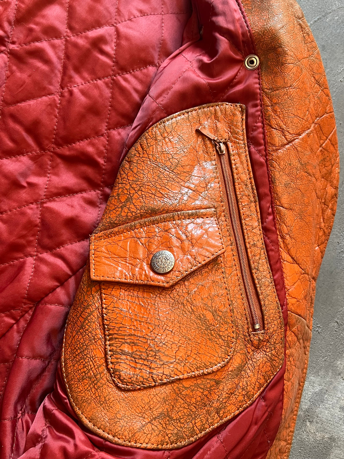 1990’ Distressed Avirex Biker Leather Jacket (M)