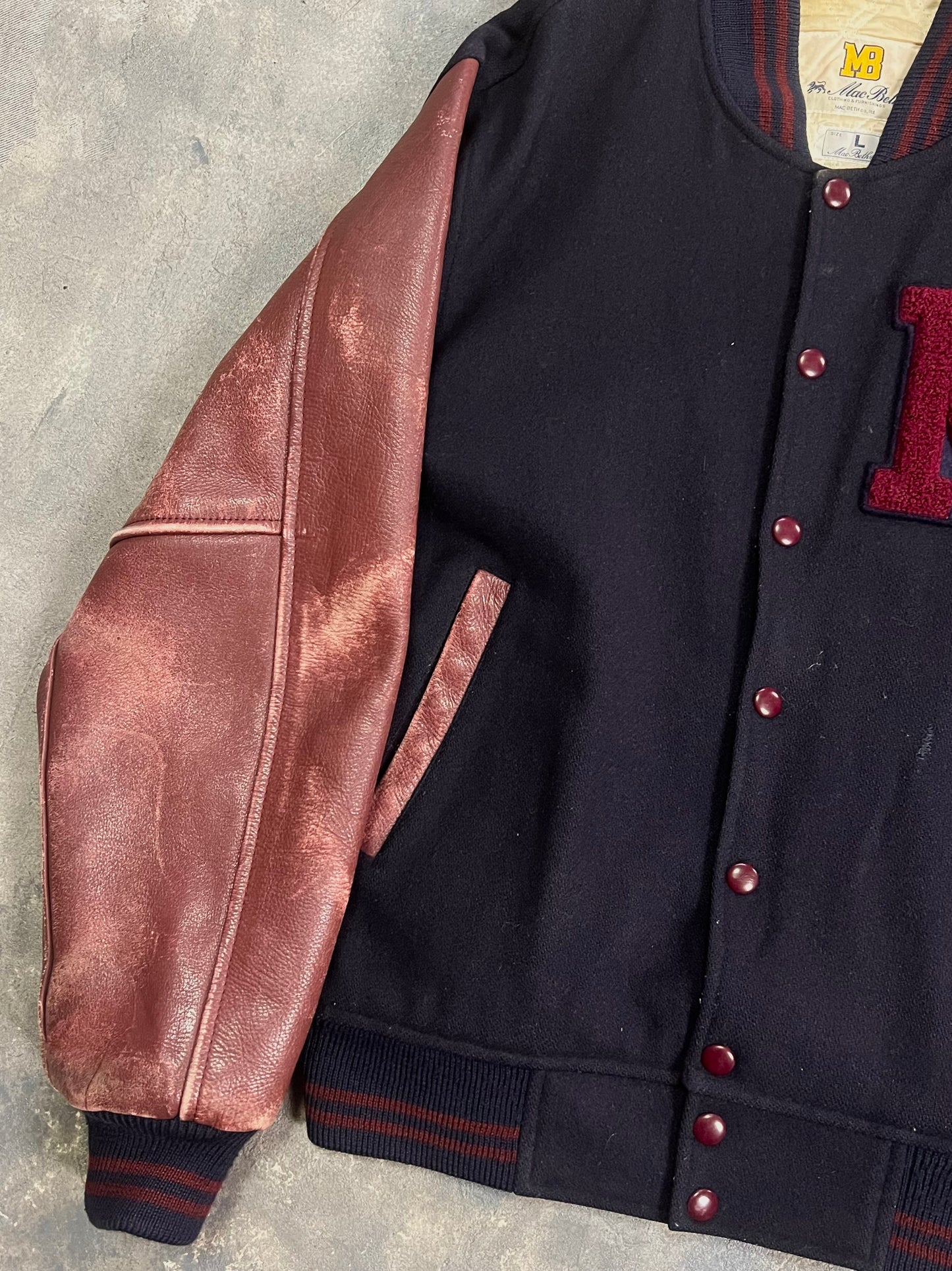 1990’s Vintage Varsity Jacket (M)