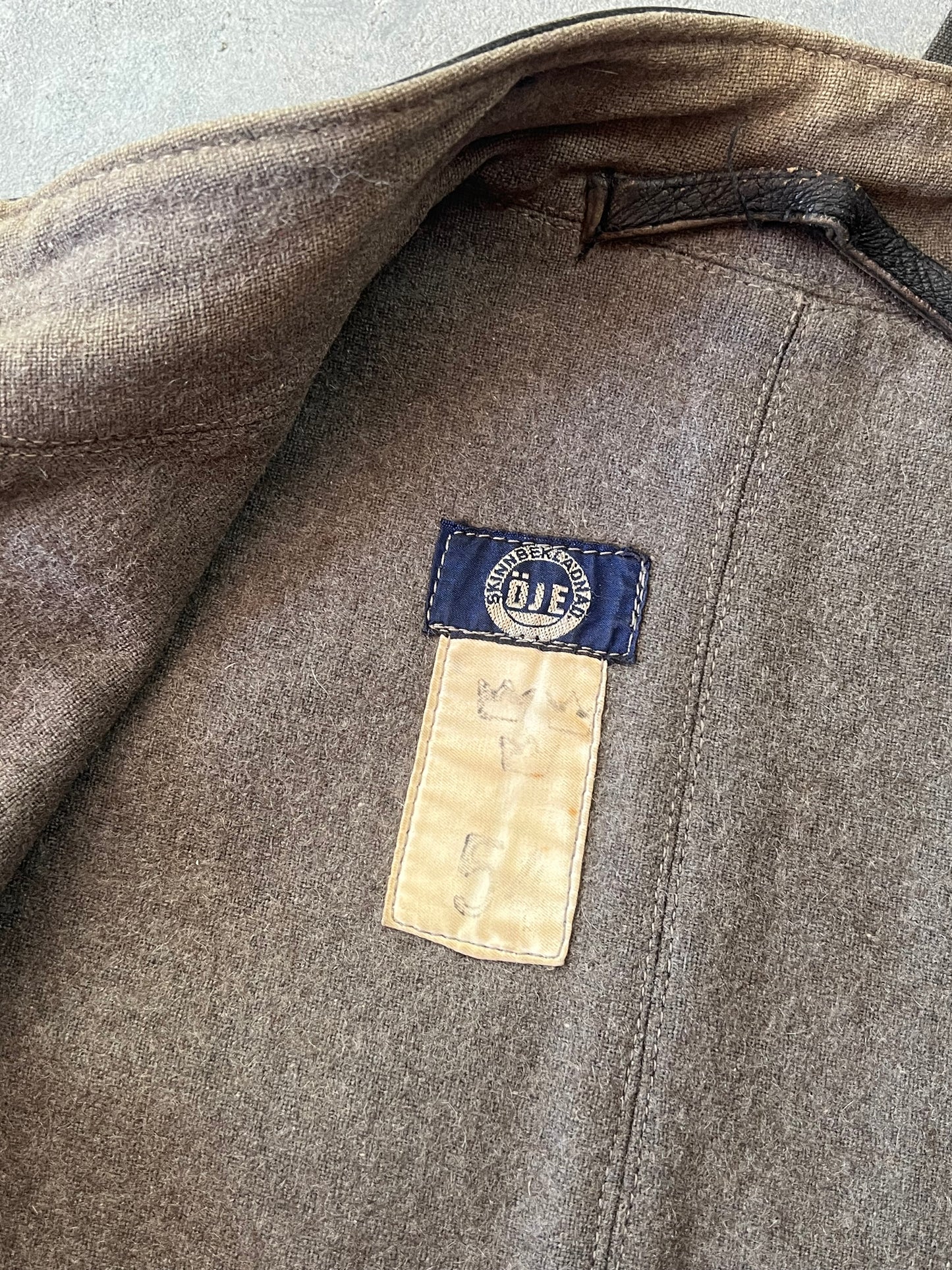 1950’s Swedish Motorcycle Army Leather Jacket “Ordonnansjacka” and Pants (XL)