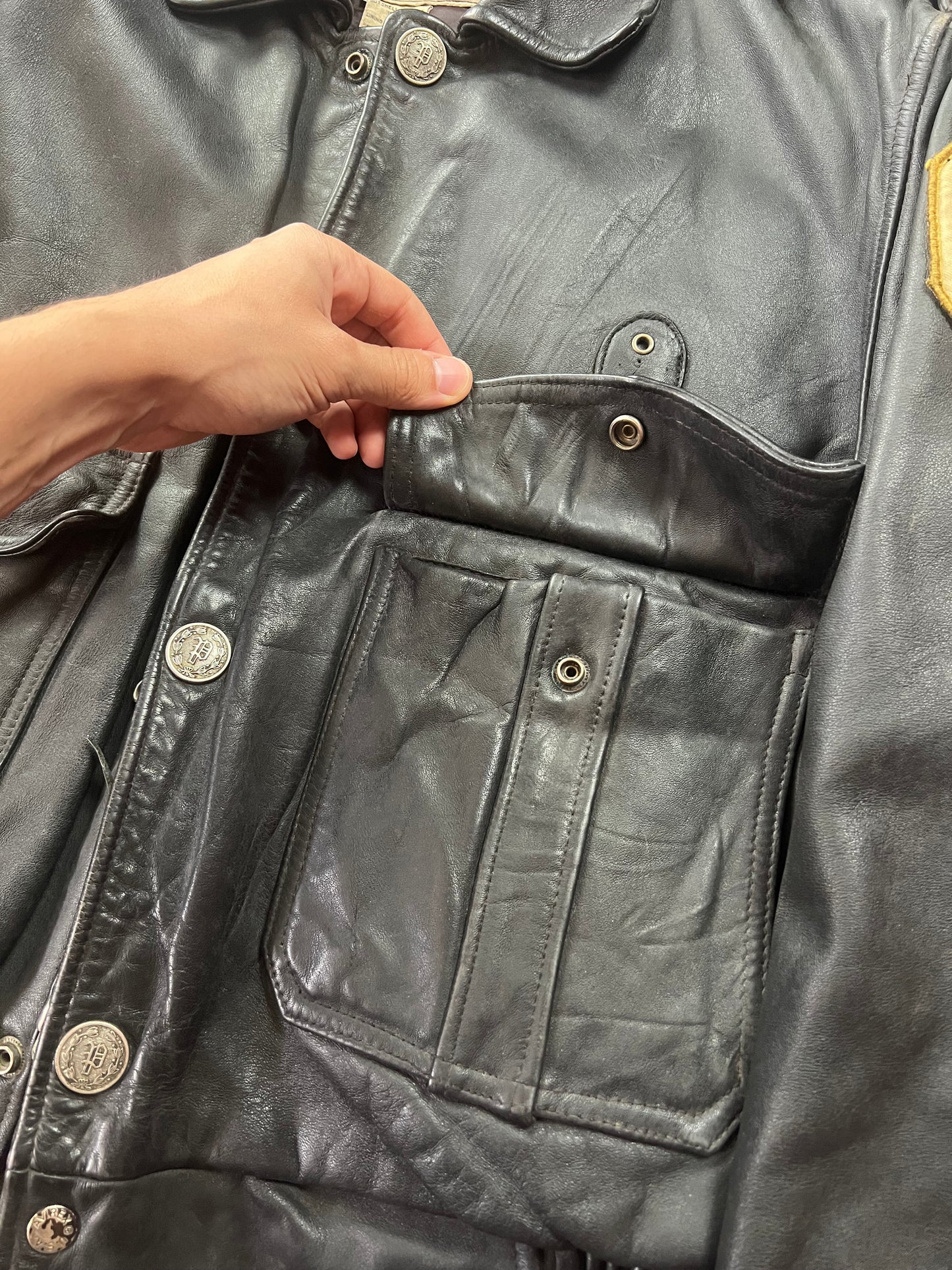 Avirex Chicago Aviator Leather Jacket [Size: M]