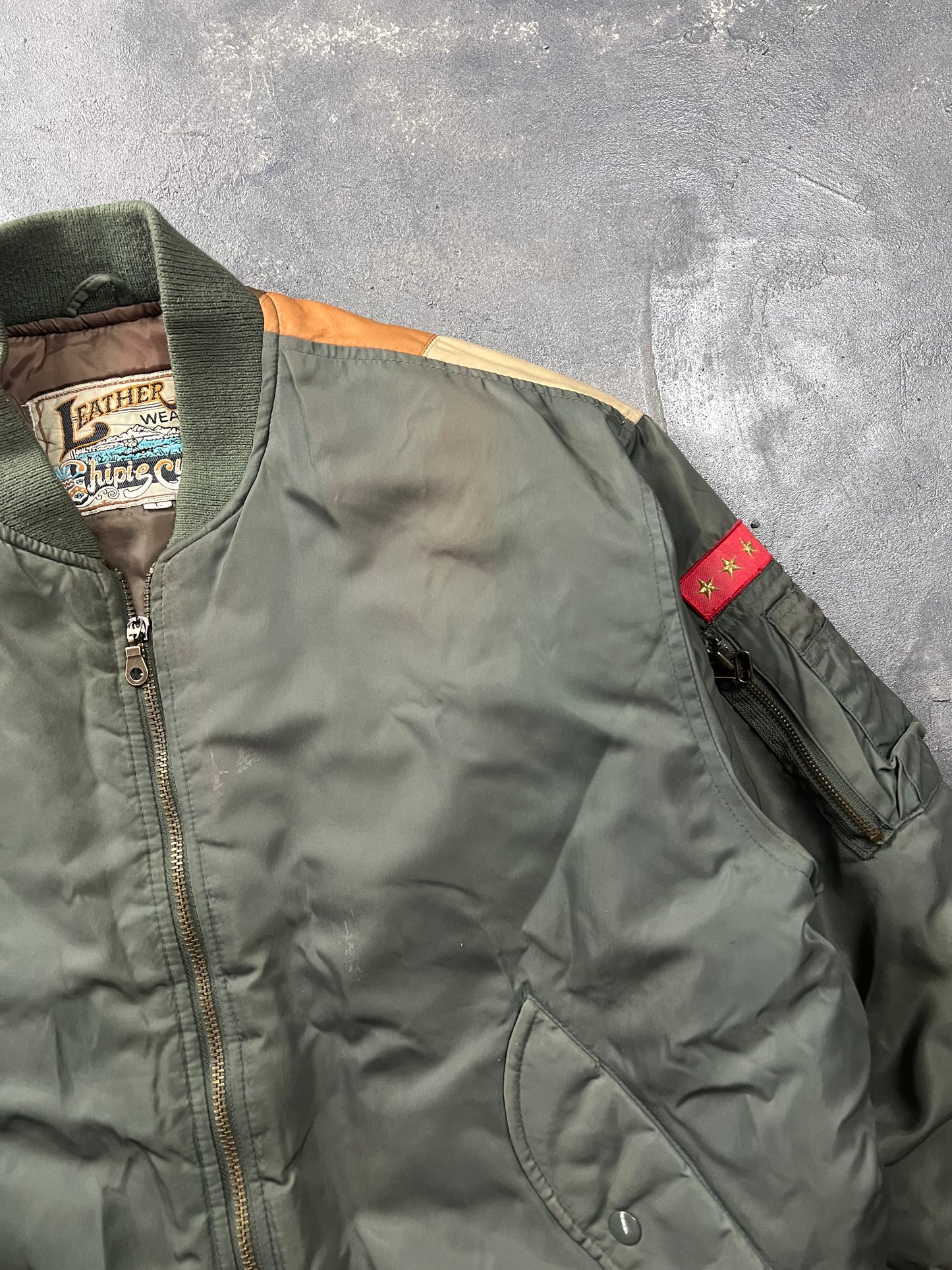 MA-1 Vietnam War Us Marines Airborne [Size: L]