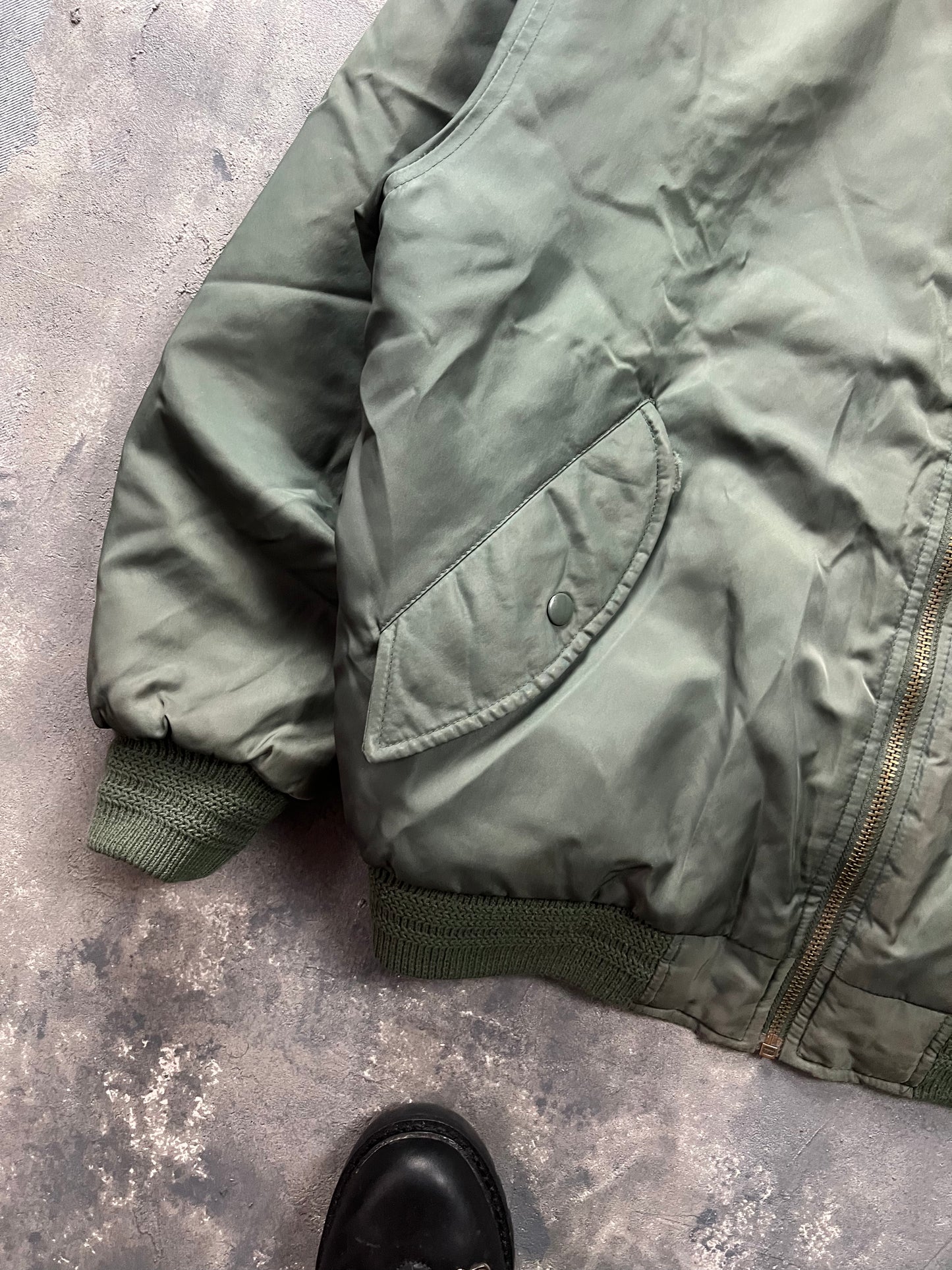 MA-1 Vietnam War Us Marines Airborne [Size: L]
