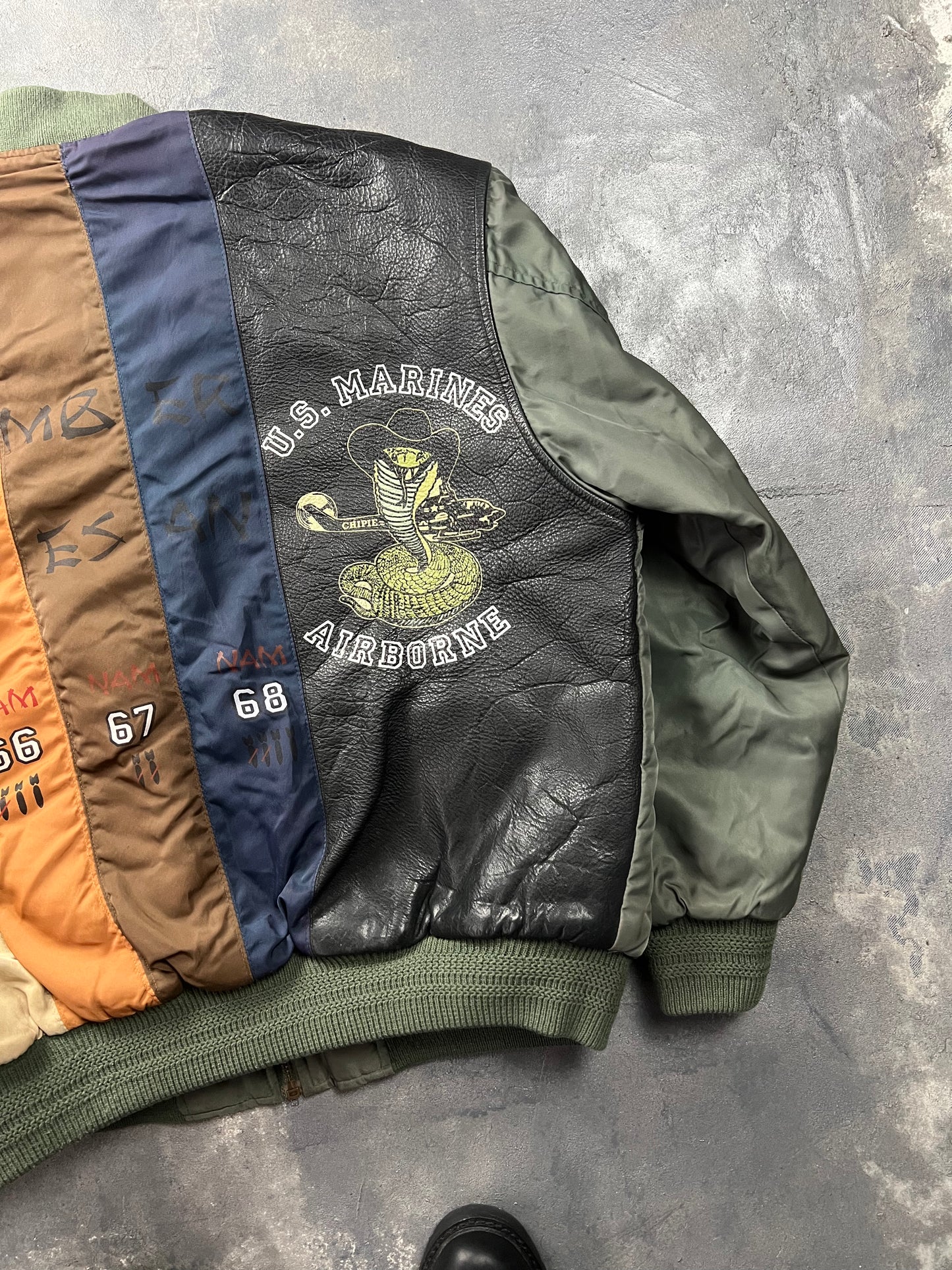 MA-1 Vietnam War Us Marines Airborne [Size: L]