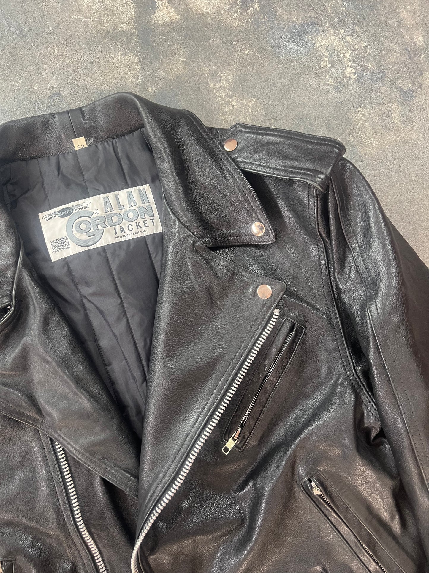 Alan Gordon Biker Jacket Crop Fit [Size: M]