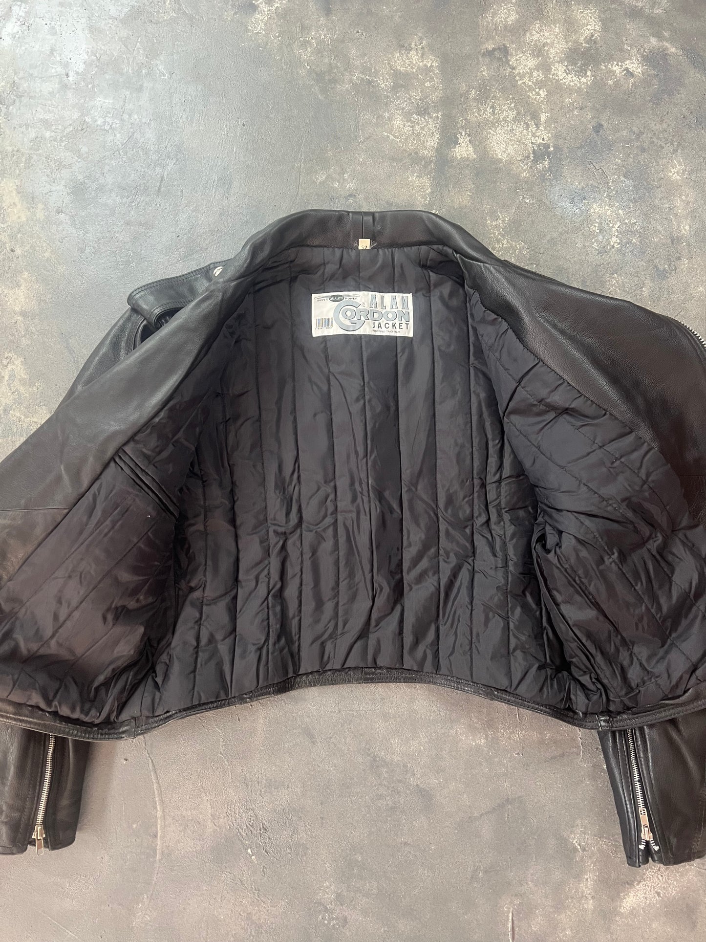 Alan Gordon Biker Jacket Crop Fit [Size: M]