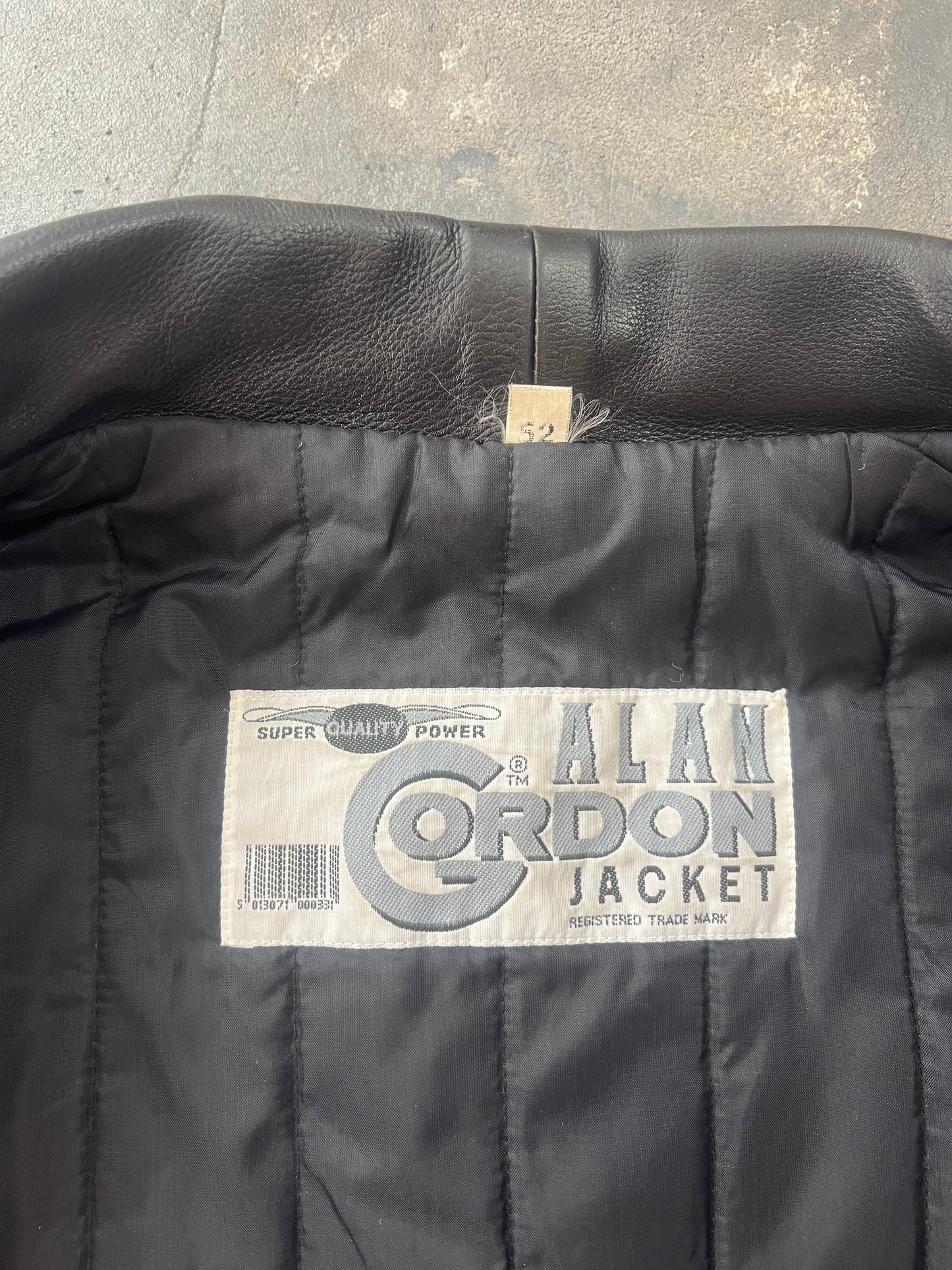 Alan Gordon Biker Jacket Crop Fit [Size: M]