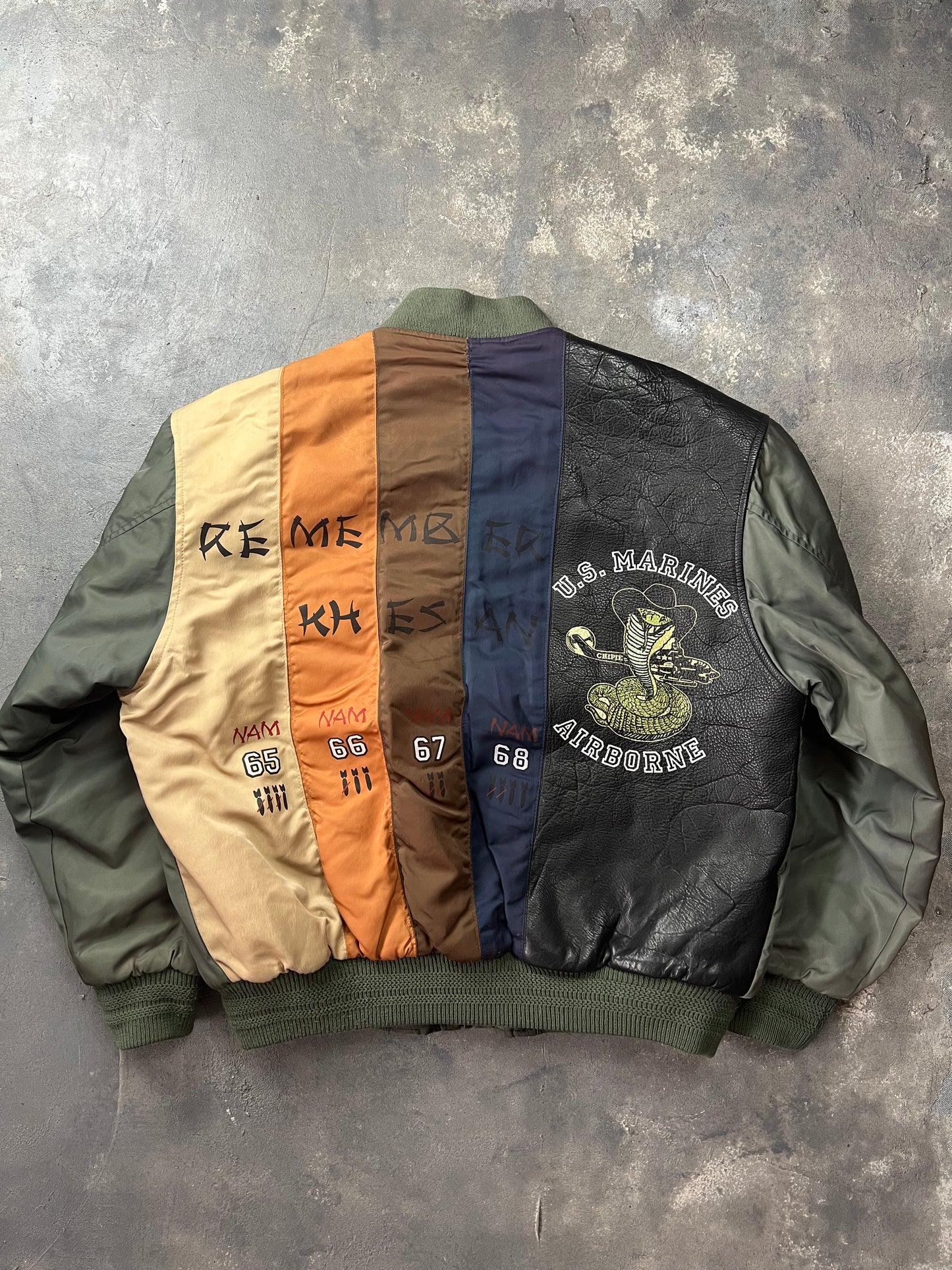 MA-1 Vietnam War Us Marines Airborne [Size: L]