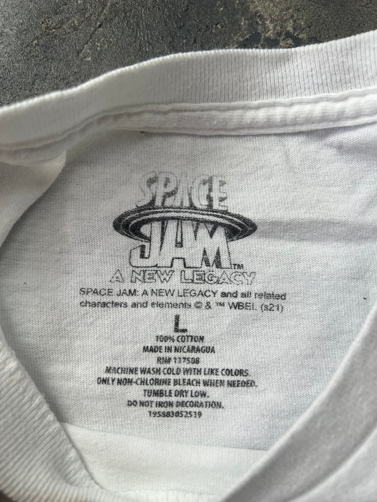 Space Jam 00’s Vintage Tee