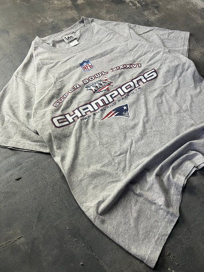Super Bowl Lee Sport 02’ Vintage Tee