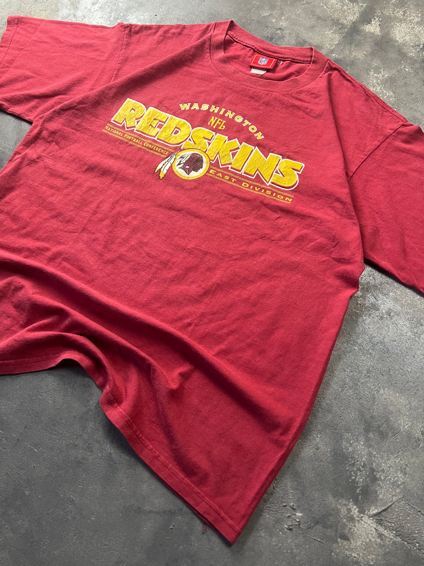 NFL Washington Redskins 00’s Vintage Tee