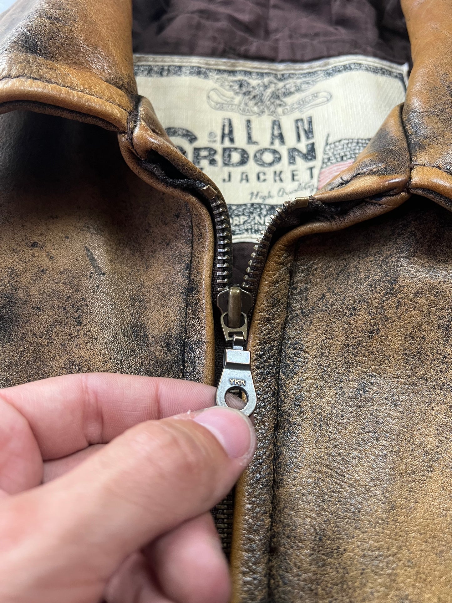 Alan Gordon Natural Fade 80's Leather Jacket [Size: L]